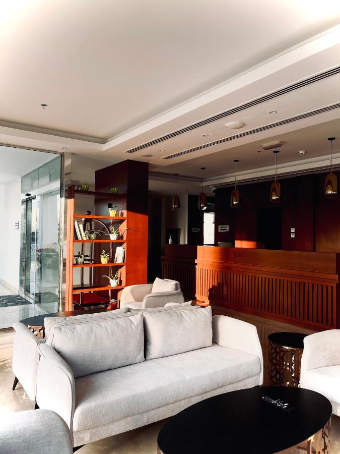 Alsahwa Hotel Seeb Exterior foto